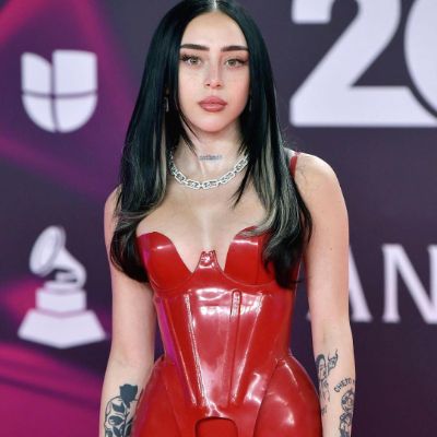 Peso Pluma and Nicki Nicole hard launched their relationship onstage.